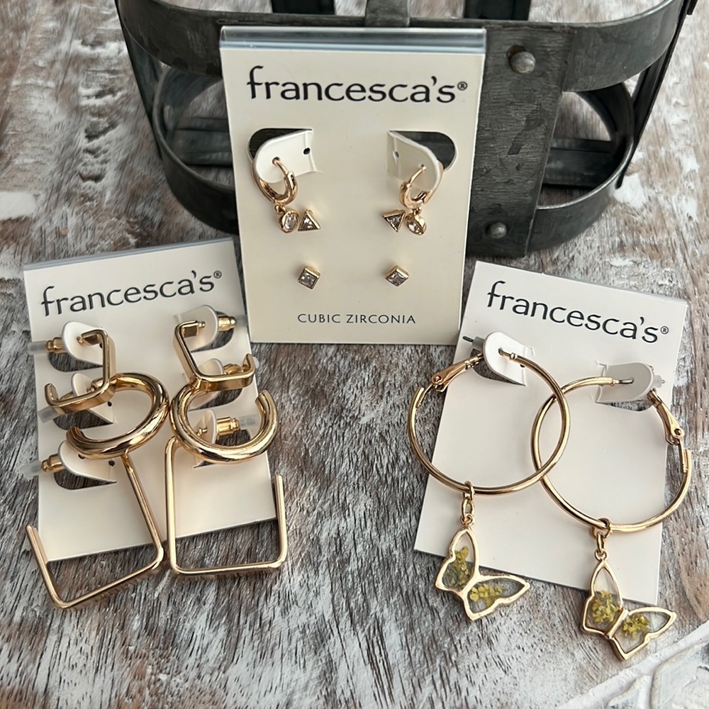 7 pairs of earrings Francesca’s